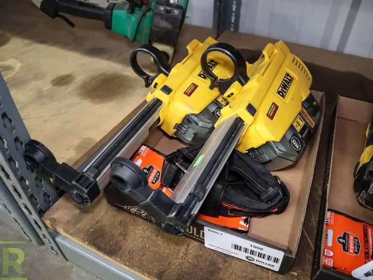 (2) DeWalt DWH205DH Cordless Dust Extraction System (No Batteries, No