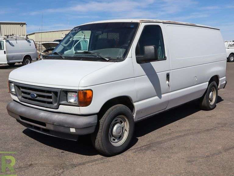 2005 Ford E150 RWD Cargo Van Roller Auctions
