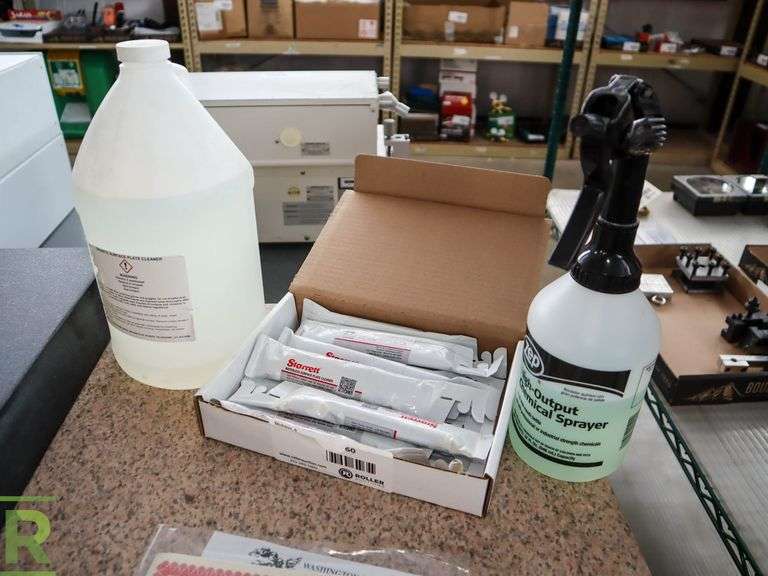 Box of Starrett Surface Plate Cleaner With (2) Bottles of Cleaner