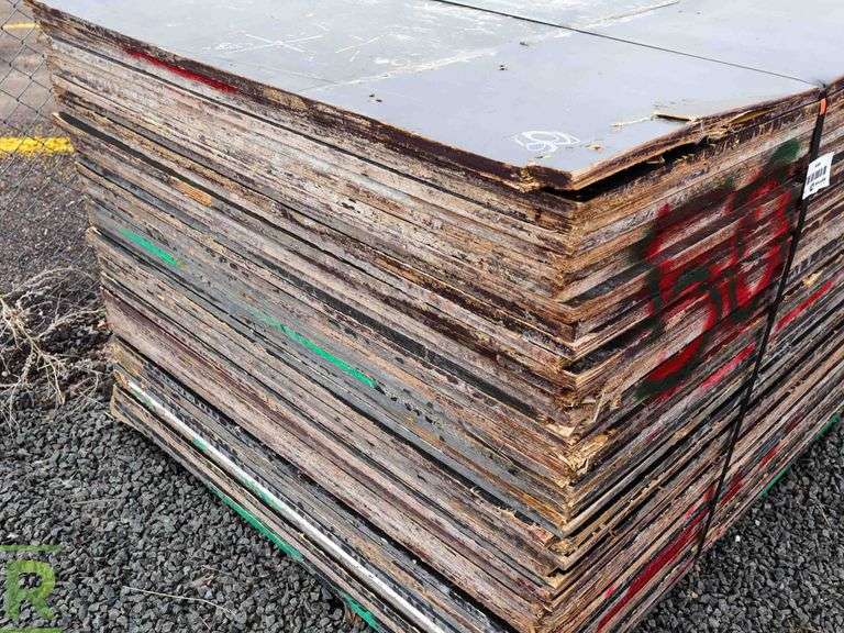 Bunk of Plywood, 8' x 4' Roller Auctions