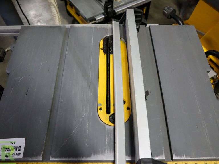 DeWalt DW744 10" Table Saw on Stand - Roller Auctions