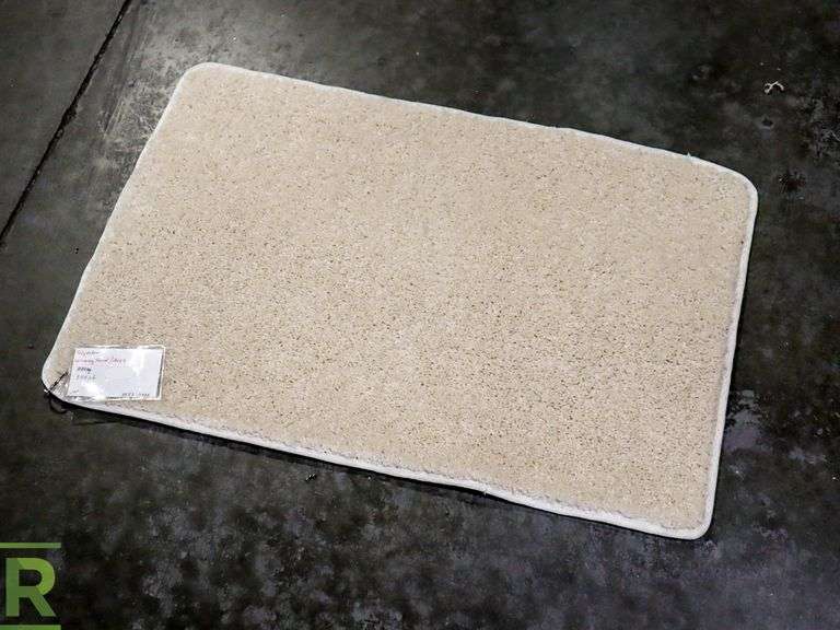 Mohawk Winning Hand Aces Polyester Carpet, 42oz, 399Sq. Ft. Roller