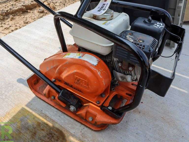 Multiquip MVC88VTHW Plate Compactor, Gas Roller Auctions