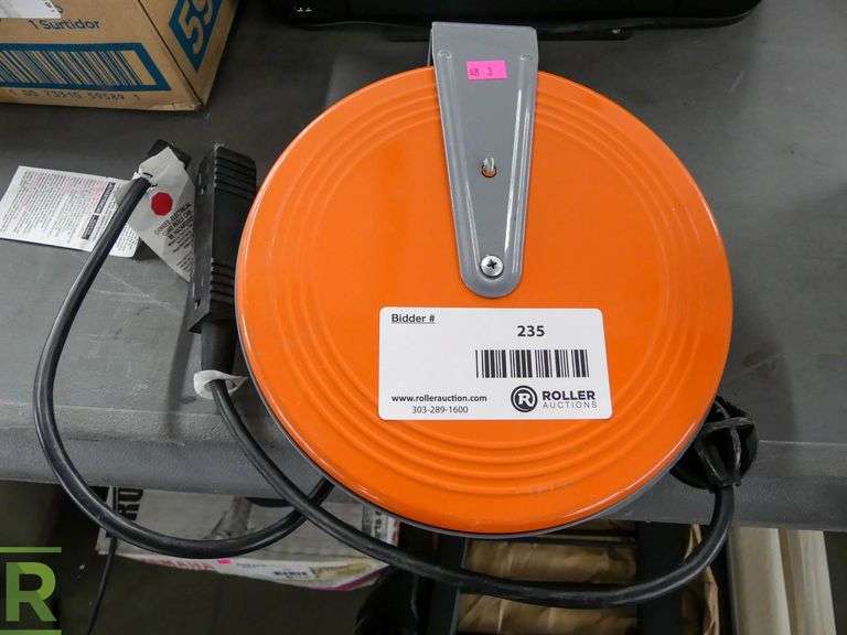 Bayco 800 Extension Cord With Reel Roller Auctions