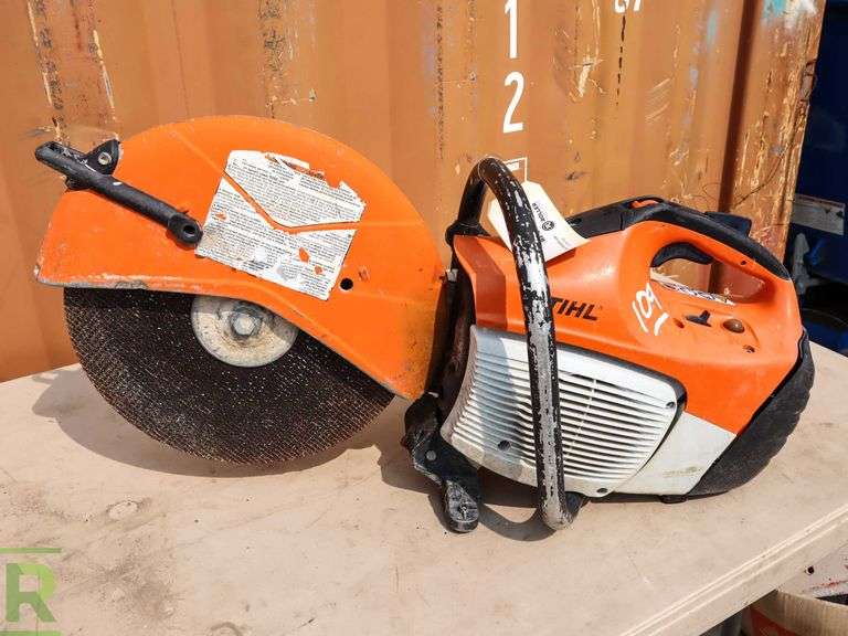 Stihl TS420 Gas Demolition Saw With Blade Roller Auctions