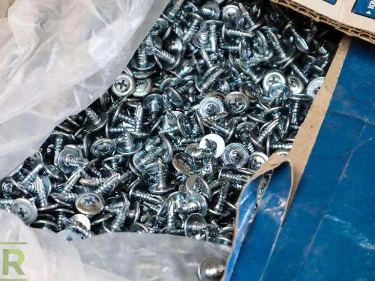 Box of Grabber 34Z Steel Framing Screws Roller Auctions