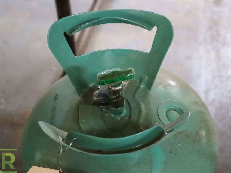 Bottle of R22 Refrigerant, Approximately 30Lb Roller Auctions