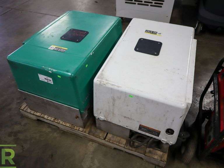 (2) Onan 55HGJAD2138C, 55HGJAD2274J Generators, Gas Roller Auctions