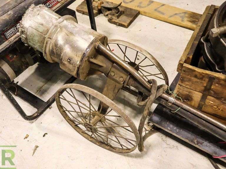 Toledo Universal Power Drive With Ridgid Pipe Threader Dies Roller