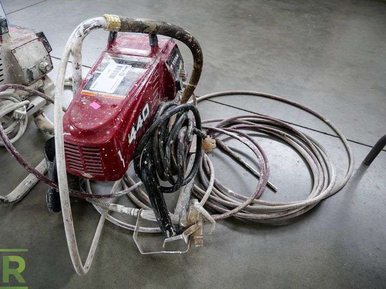 Titan 440 Electric Paint Sprayer Roller Auctions