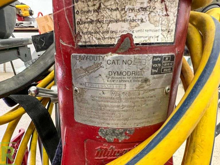 Milwaukee Core Drilling Machine With Vacuum Base Roller Auctions