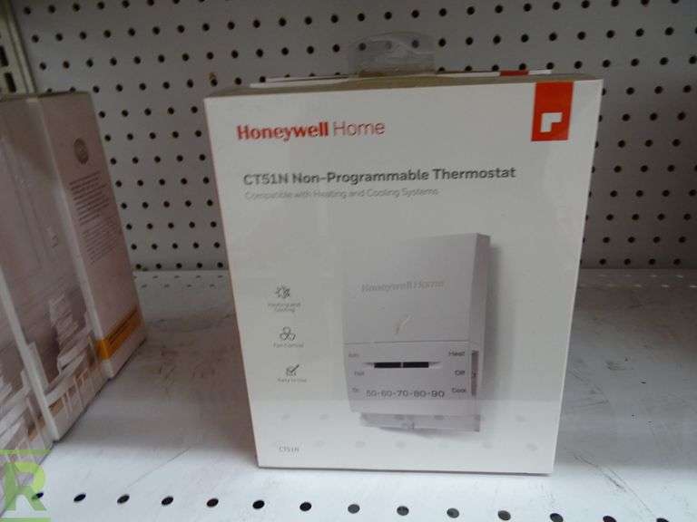 (4) Honeywell CT50K Non Programable Thermostats Roller Auctions