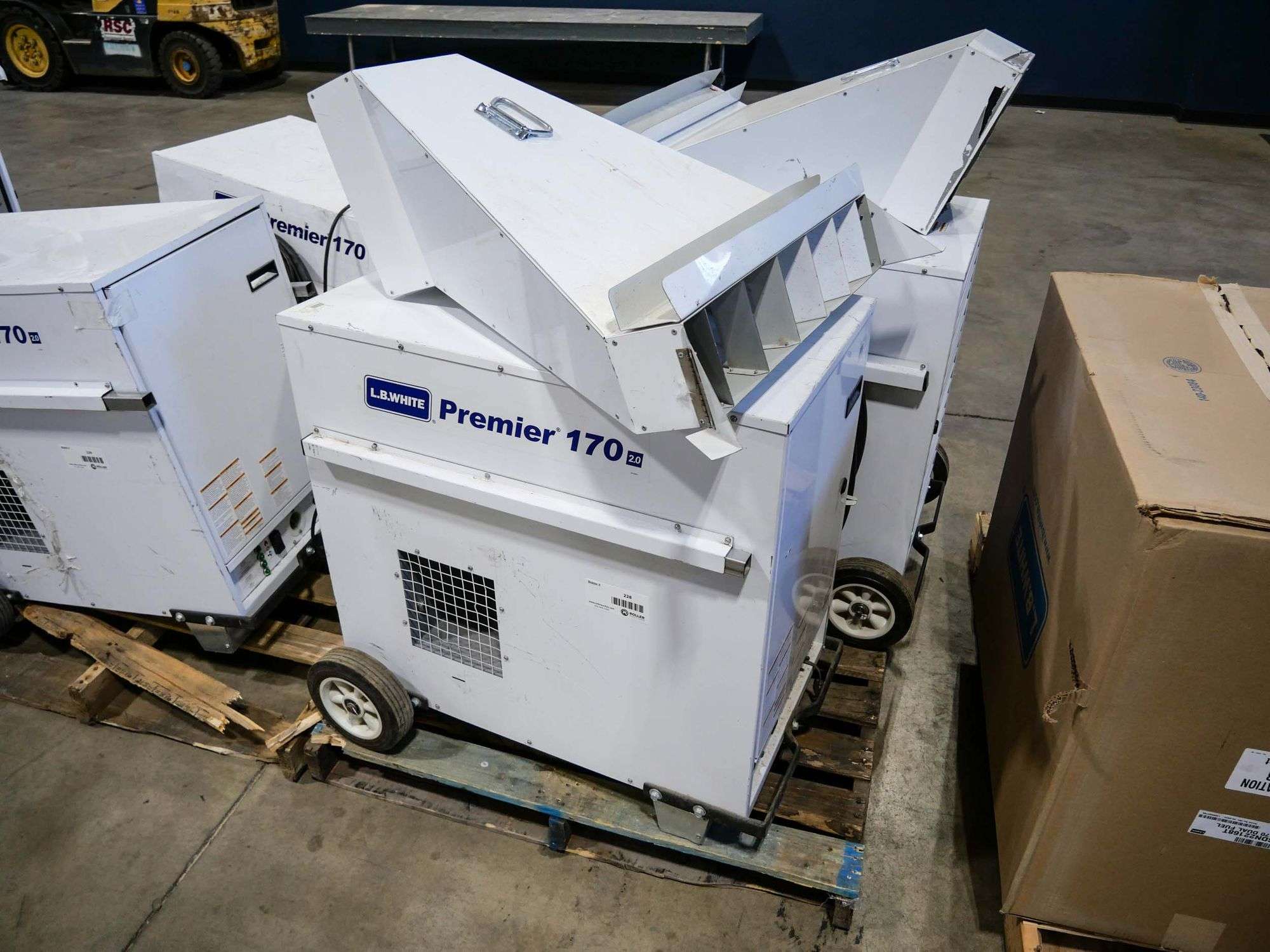 2) New L.B. White Premier 170DF Portable Heaters, Duel Fuel, Higher  Elevation Model - Roller Auctions