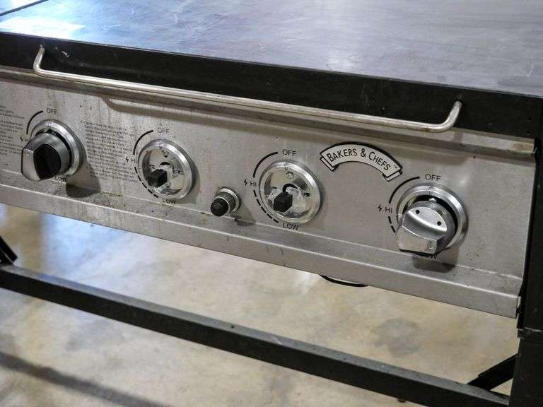 Baker & Chefs Propane Grill on Casters Roller Auctions