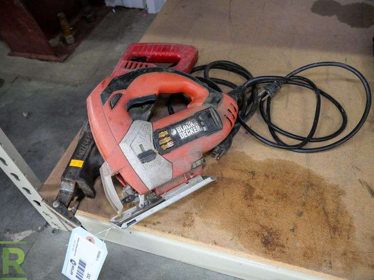 Milwaukee 6508 Sawzall and Black & Decker JS610G Jigsaw Roller Auctions
