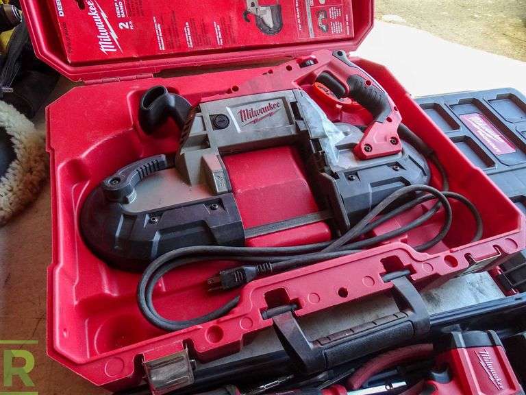 Milwaukee 623220 Deep Cut Band Saw With Replacement Blades and Case