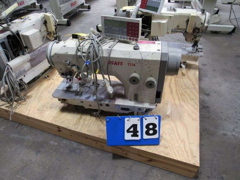 SEWING MACHINE, PFAFF MDL 114-6/01-900/93, FULL FUNCTION HIGH SPEED ...