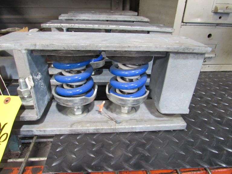 (4) DOUBLE NOISE CONTROL VIBRATION DAMPERS, (6) SINGLE