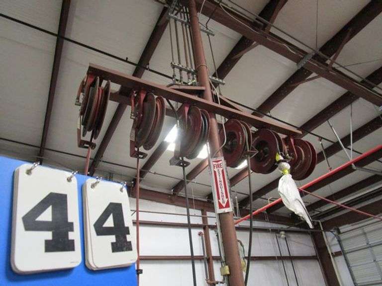 LOT (6) ALEMITE HOSE REELS MDL 7336B, 300PSI, (2) AIR REELS, (1