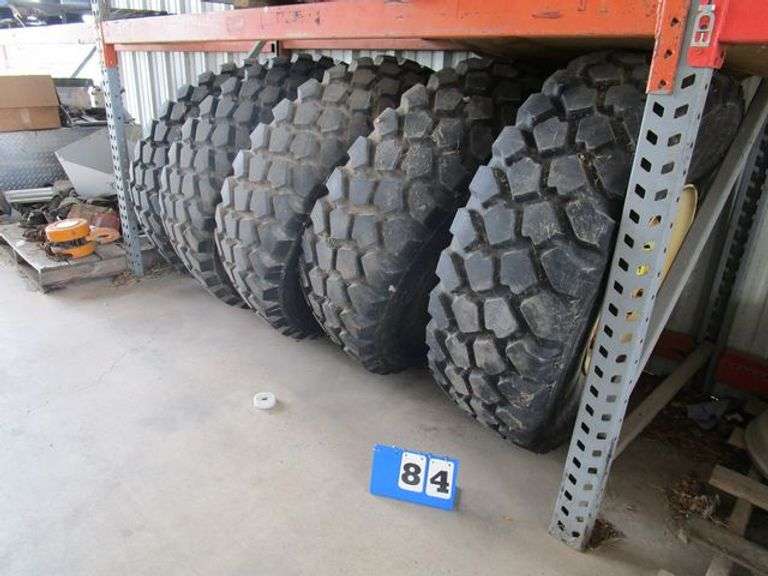 (5) HEAVY DUTY TRUCK/MILITARY WHEELS AND TIRES 395/85 R20 Rosen Systems