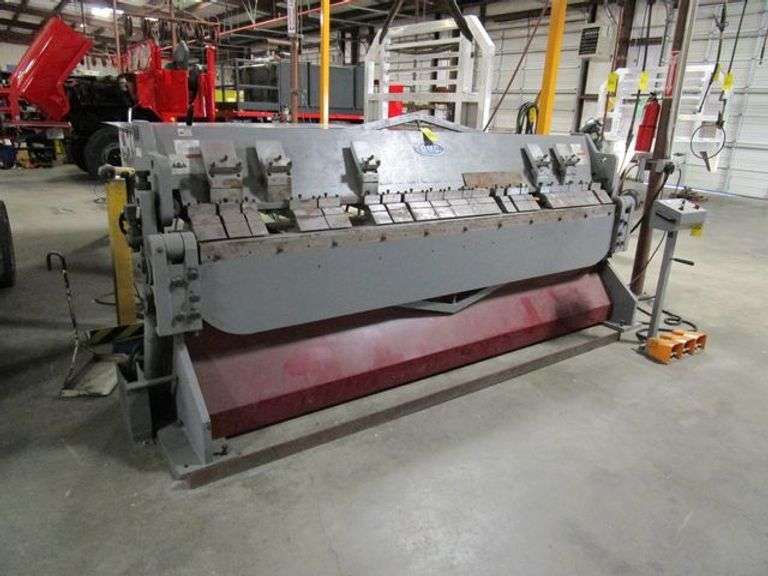 GMC MACHINE TOOLS HYDRAULIC FINGER BRAKE MDL HBB1010, S/N 08241713, 10