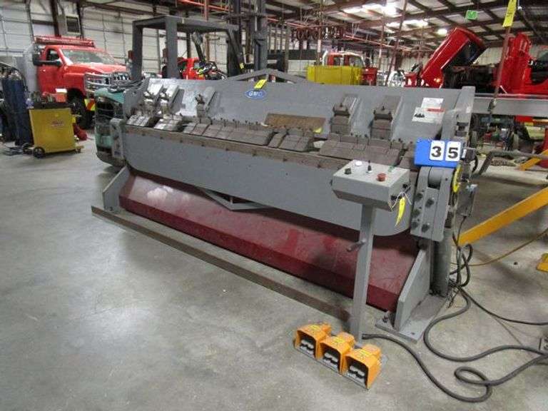 GMC MACHINE TOOLS HYDRAULIC FINGER BRAKE MDL HBB1010, S/N 08241713, 10