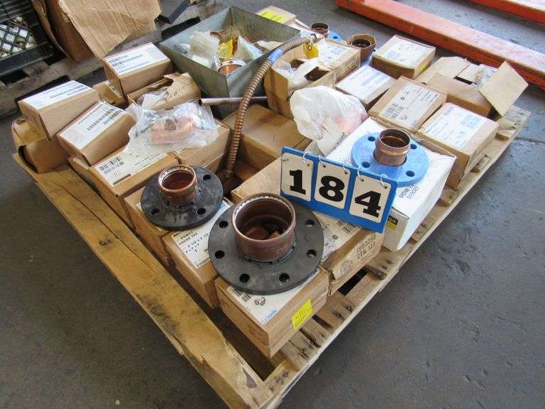 (1) PALLET, ASSORTED FLANGES, FITTINGS, PARTS, COPPER FITTINGS, MOSTLY