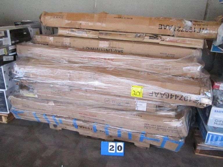 (1) PALLET, ASSORTED FURNITURE INCLUDING LOFT & FULL BED, TRUNDLE BED