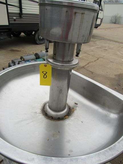 (1) HAND WASH STATION, STAINLESS STEEL WITH FOOT CONTROL