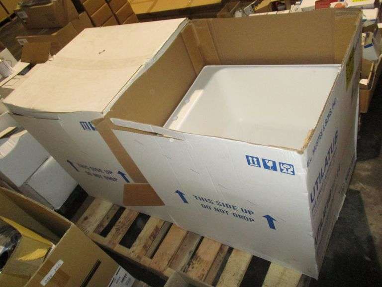 UTILATUB 14K WHITE POLY SINK WITH LEGS (SOLD 6 x THE MONEY) Rosen Systems