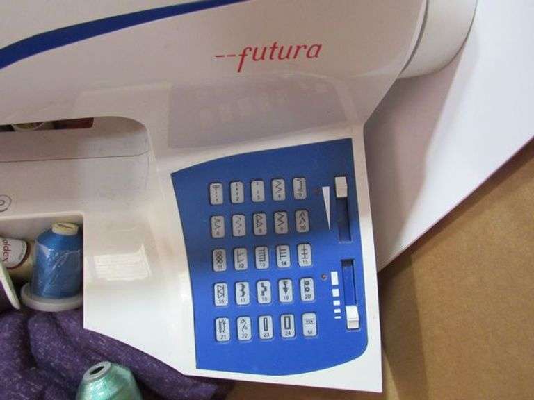 SEWING MACHINE, SINGER FUTURA WITH FOOT CONTROL AND ASSORTED THREAD