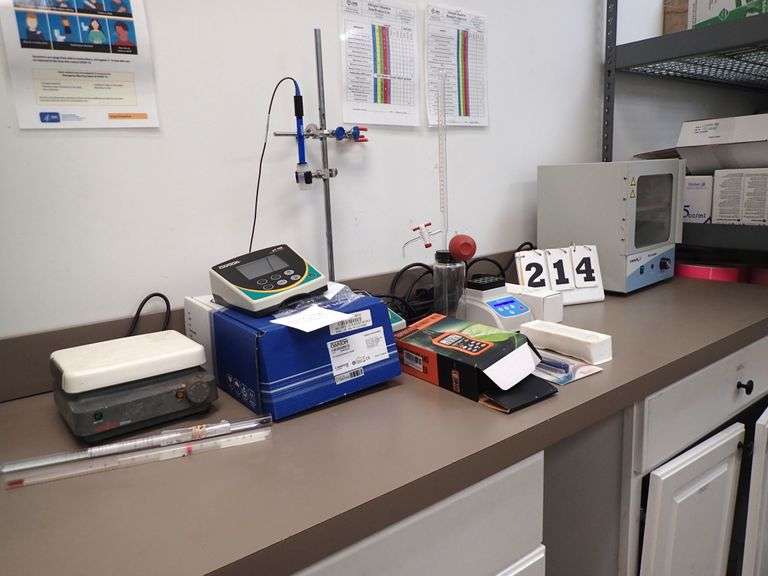 ASSORTED LAB EQUIPMENT INCLUDES (1) VWR MINI INCUBATOR, (1) HYGIENA