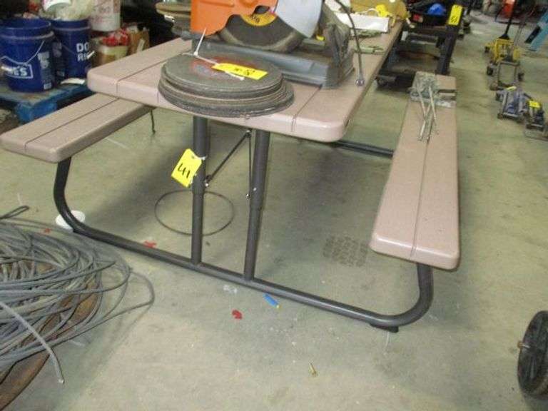 EMPTY FOLDABLE/POPUP PICNIC TABLE NO CONTENTS *DELAYED PICK UP