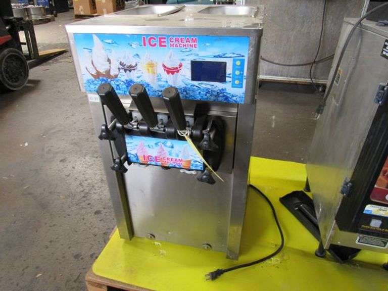 ICE CREAM MACHINE, MDL ZM168, 110V Rosen Systems