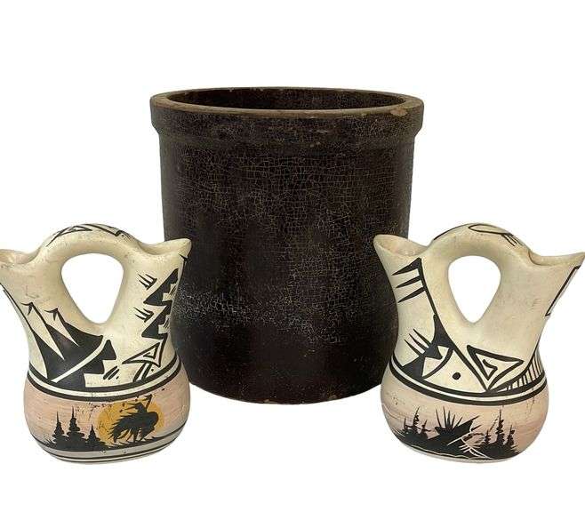 Vintage Navajo Pottery - reSettled Life