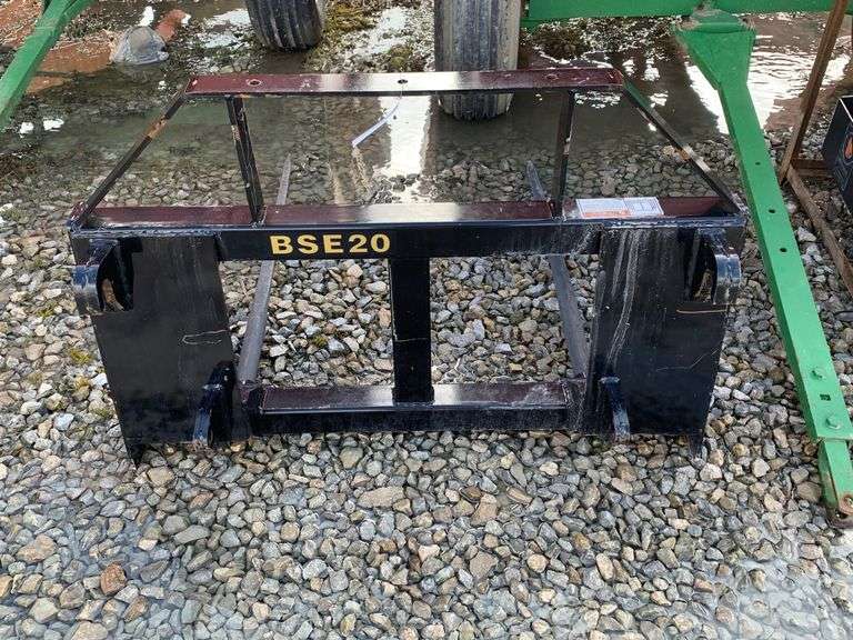 Land Pride BSE 20 bale spear Schmid Auction