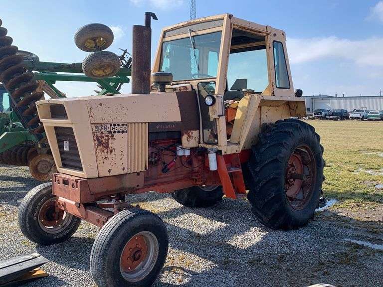 Case 970 tractor w/cab, good 540 PTO, hrs. unknown, good rubber