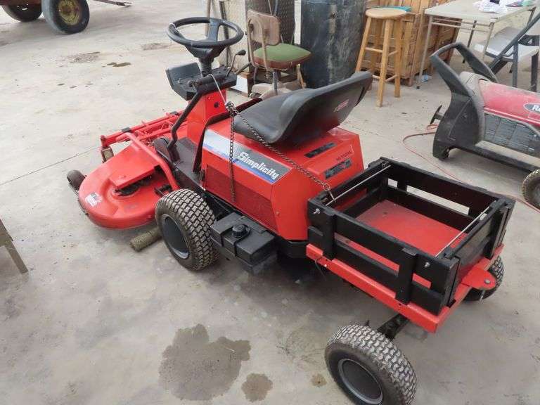 Simplicity zero turn 48 in mower front mount Hydro 16 horsepower Vtwin