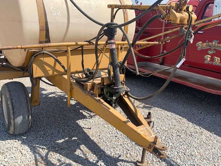 40' Ag Chem sprayer, Model 42, 540 pto, foam markers, 40' boom Schmid
