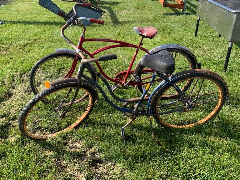2 Schwinn bicycles Schmid Auction