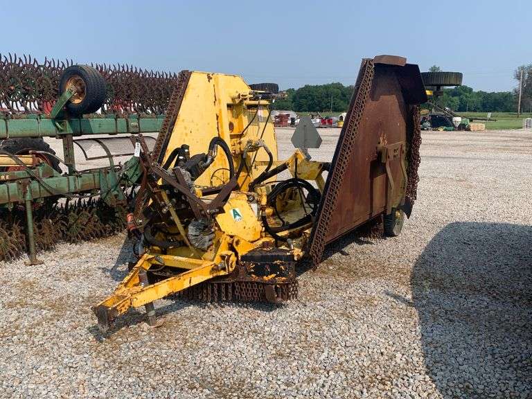 Alamo batwing bush hog, Hydraulic control Schmid Auction