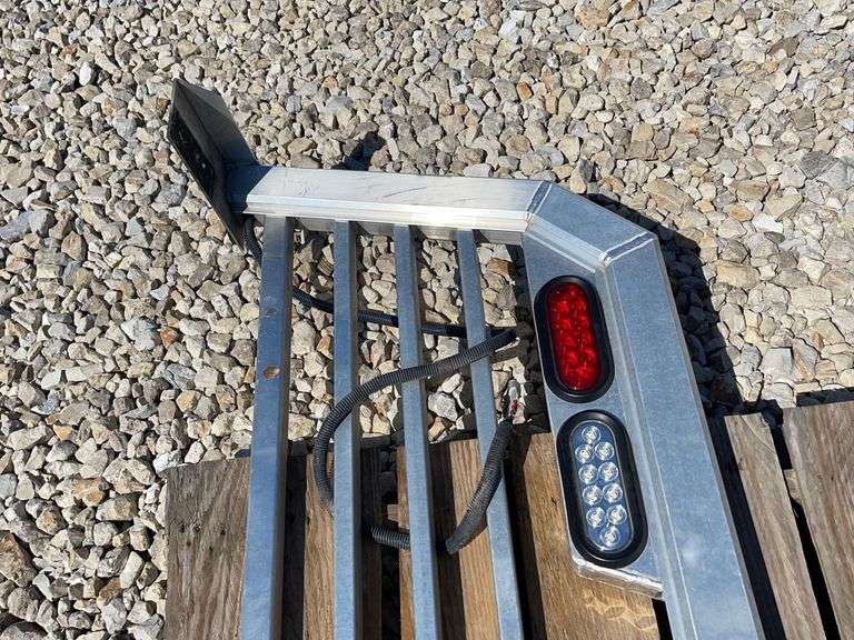 Magnum aluminum headache rack Schneider Auctioneers LLC