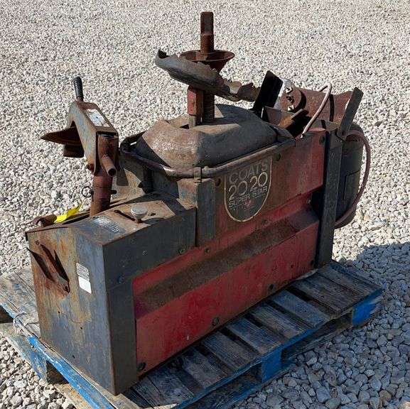 Coats 2020 tire machine Schneider Auctioneers LLC
