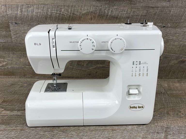 Baby Lock BL9 sewing machine Schneider Auctioneers LLC