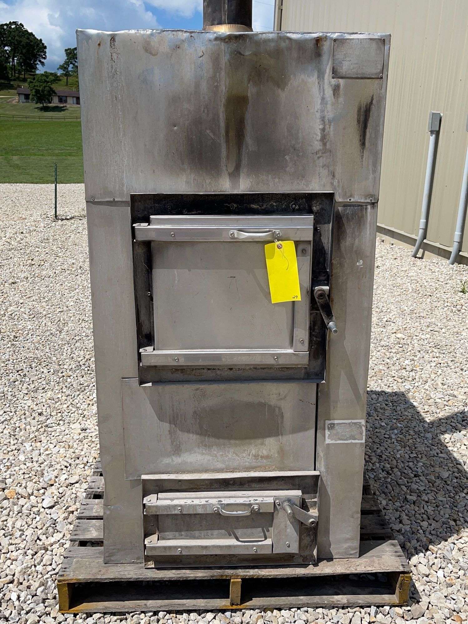 Hardy outdoor wood boiler furnace - Schneider Auctioneers LLC