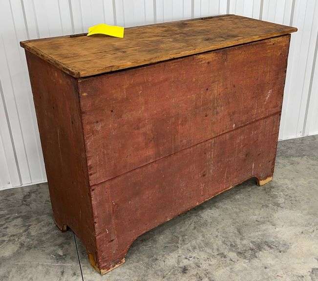 Early antique pine grain box Schneider Auctioneers LLC