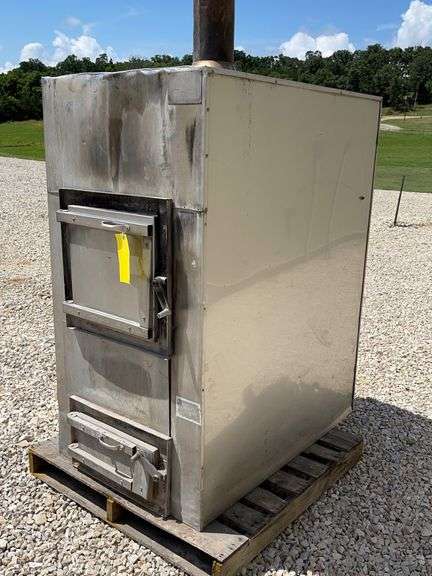 Hardy outdoor wood boiler furnace - Schneider Auctioneers LLC