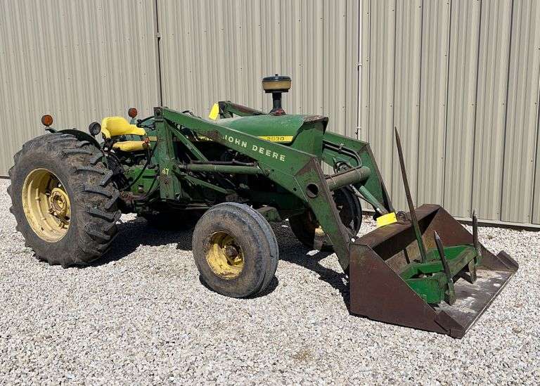 John Deere 2030 tractor with loader Schneider Auctioneers LLC