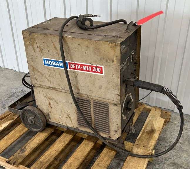 Hobart BetaMig 200 wire feed welder Schneider Auctioneers LLC