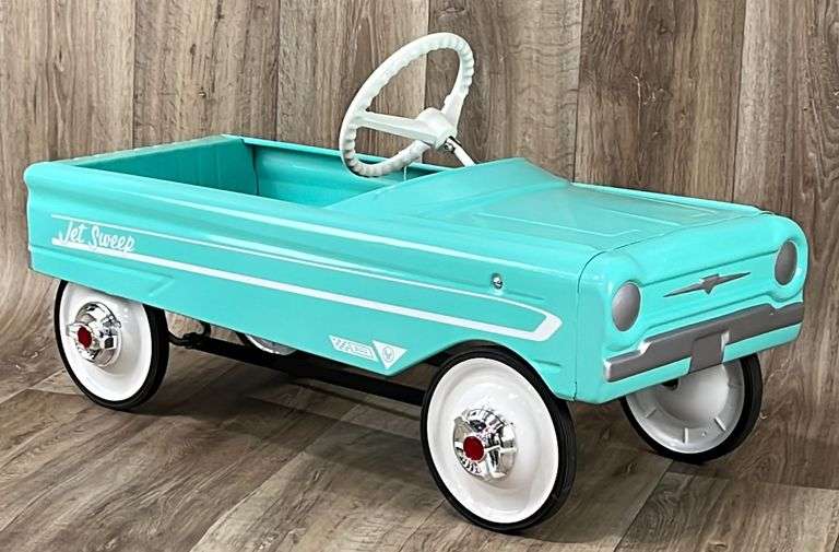 1960s AMF Jet Sweep restored pedal car Schneider Auctioneers LLC